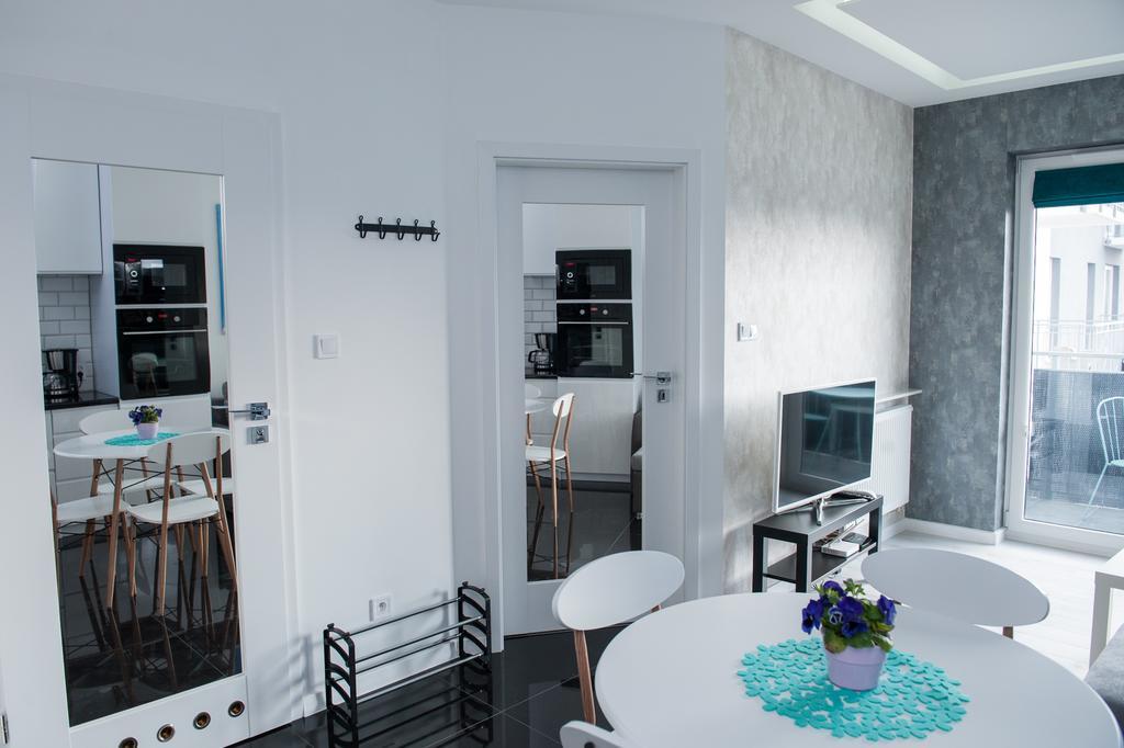 Apartament Winogrady Hawelanska Познан Екстериор снимка
