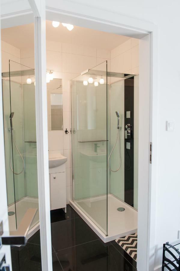 Apartament Winogrady Hawelanska Познан Екстериор снимка